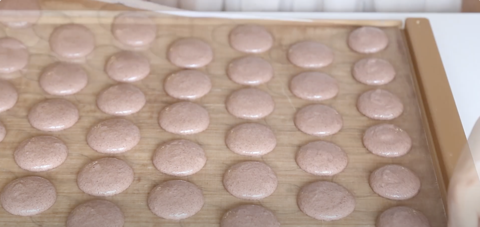 1sQX7V_MRei-9VZ5IcA4R8l0UllBIGOL5